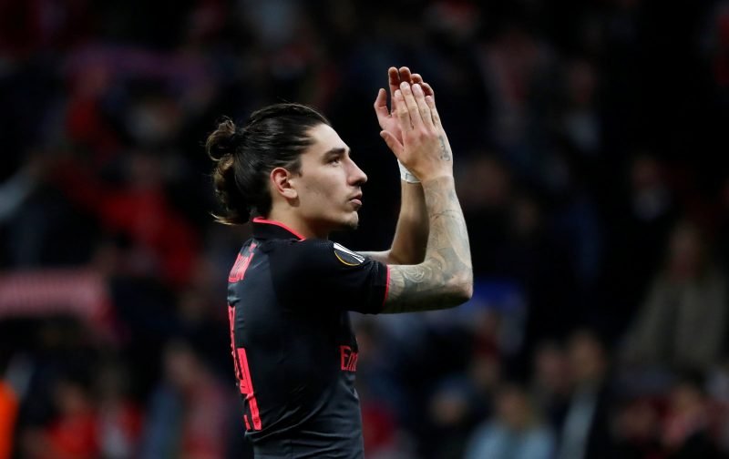 ‘We’re gonna win the league’ – These Arsenal fans get bizarre inspiration from Bellerin pics