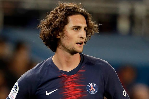 Arsenal put on alert after PSG star turns down new deal