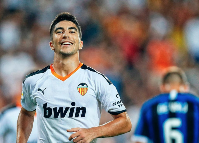 Arsenal identify Valencia midfielder as potential summer target